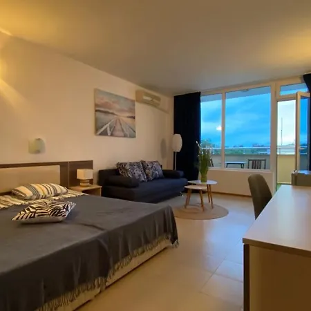 Apartament Esperanto 402 Large Sunny