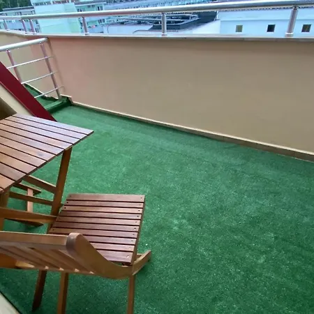 Esperanto 402 Large Sunny Appartement