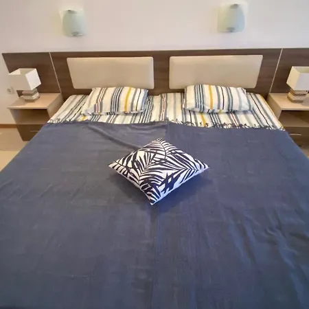 Esperanto 402 Large Sunny