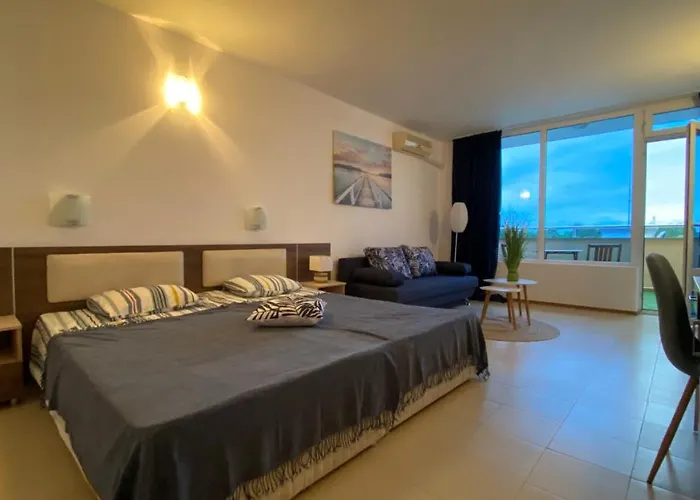 Апартамент Esperanto 402 Large Sunny Слънчев бряг